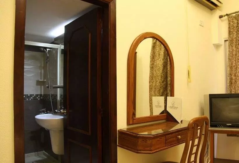 اتاق اکونومی یک تخته, Lamedina Hotel & Resort