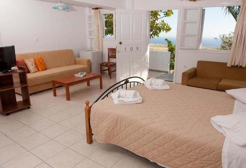 이코노미 룸, Milos Villas