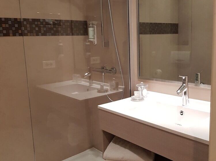 Классический Номер, Servotel Saintvincent