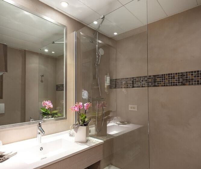 Классический Номер, Servotel Saintvincent