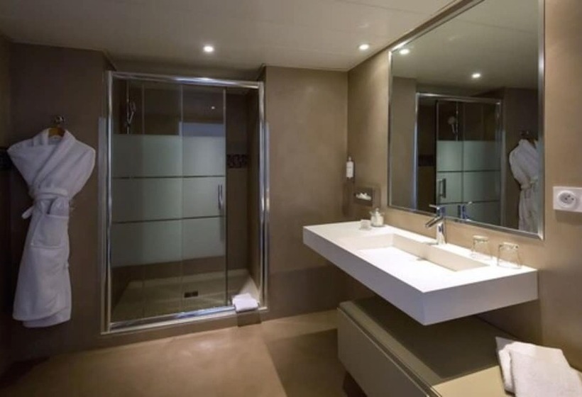 Полулюкс, Servotel Saintvincent