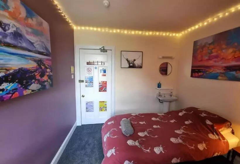 エコノミールーム, Fort William Backpackers