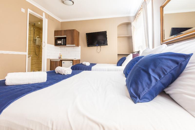 家庭间, Ebury House