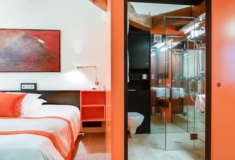 جناح جونيور, Hôtel Restaurant Le Château De Besseuil, Mâcon Nord   Teritoria