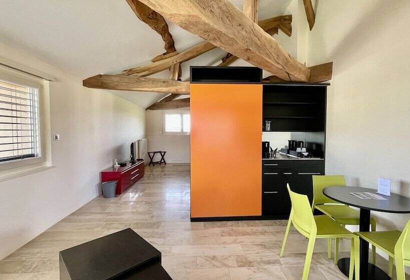 غرفة سوبيريور, Hôtel Restaurant Le Château De Besseuil, Mâcon Nord   Teritoria