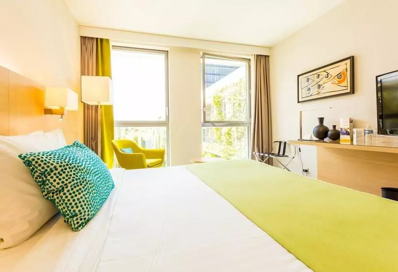 اتاق سوپریور با بالکن, Courtyard By Marriott Montpellier