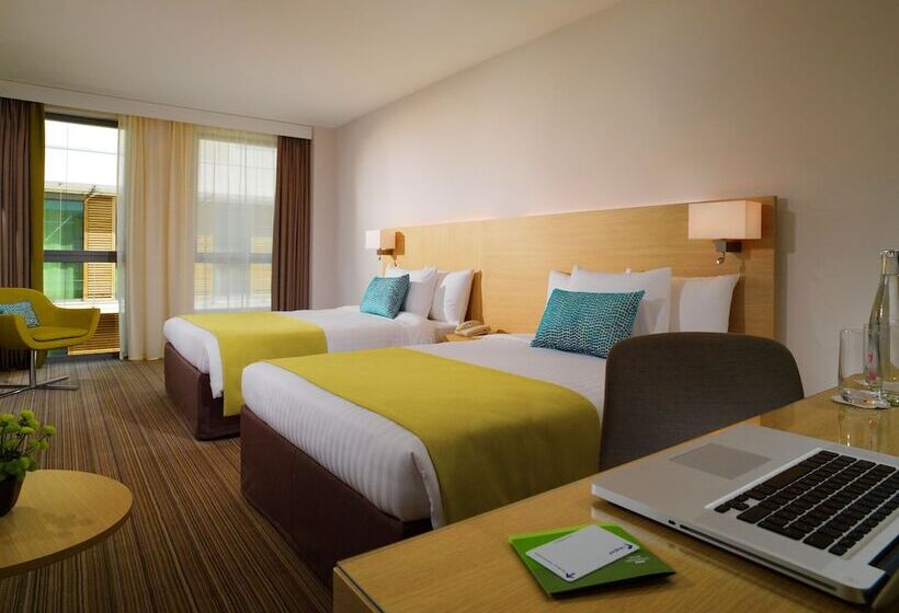 Номер Superior с Балконом, Courtyard By Marriott Montpellier