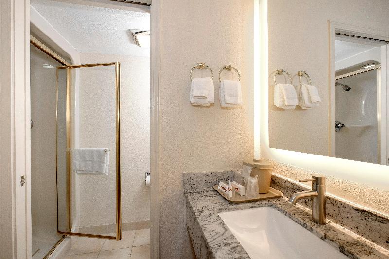 スタンダードルーム, Del Juguete