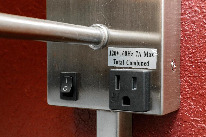 スタンダードルーム, Del Juguete