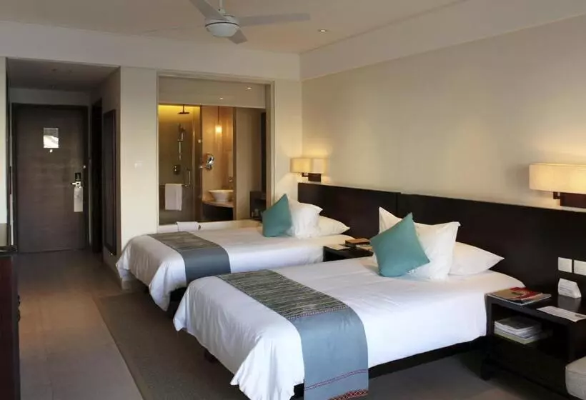 オーシャンビューのプレミアムルーム。, Howard Johnson Resort Sanya Bay