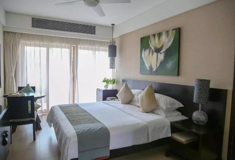 2 Bedrooms Suite Sea View, Howard Johnson Resort Sanya Bay