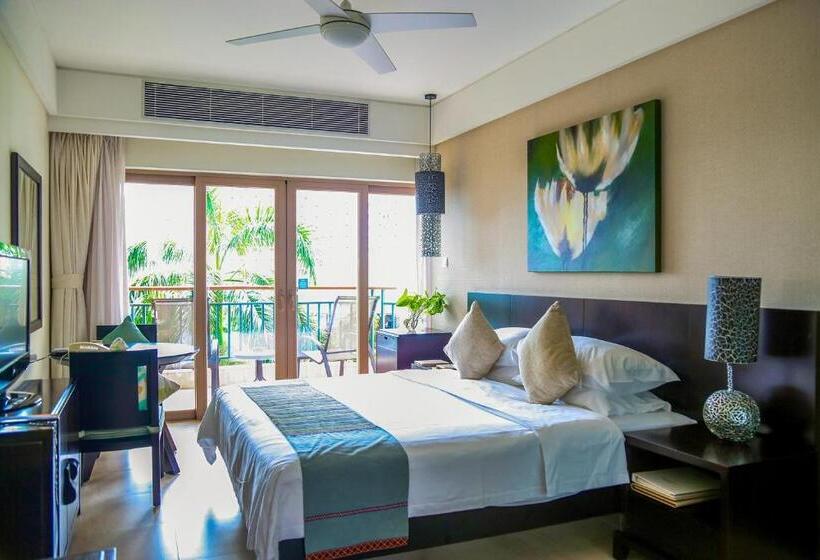 2 Bedrooms Suite Sea View, Howard Johnson Resort Sanya Bay
