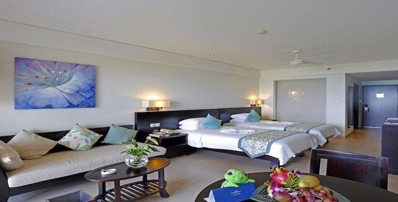 Номер Deluxe Вид на Море, Howard Johnson Resort Sanya Bay