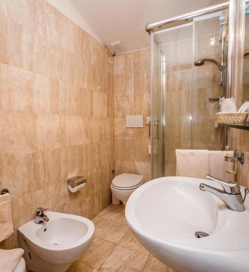 컴포트 싱글 룸, Villa Acquaviva Wine Resort