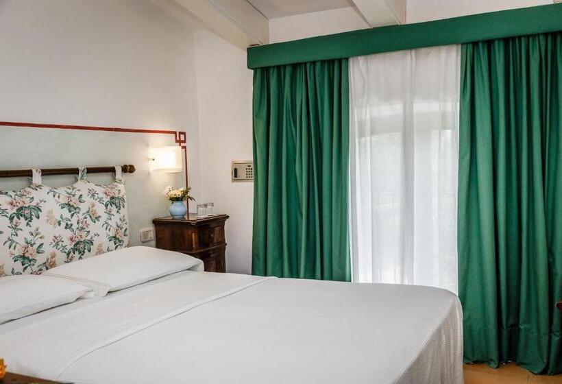 컴포트 싱글 룸, Villa Acquaviva Wine Resort