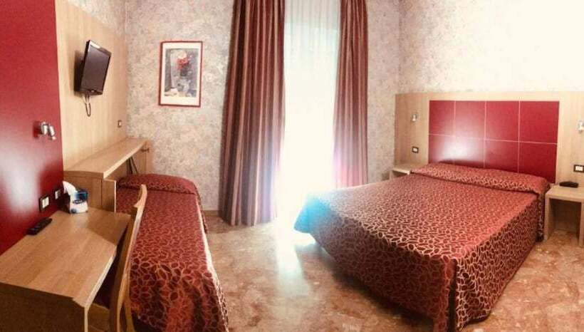 Номер Стандарт Трехместный, San Carlo
