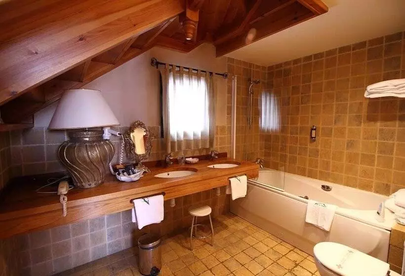 اتاق استاندارد سه نفره, Sno Villa De Sallent 3