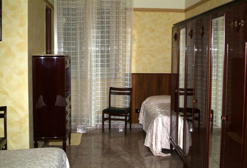 스탠다드 룸, Touring