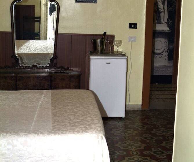 스탠다드 룸, Touring