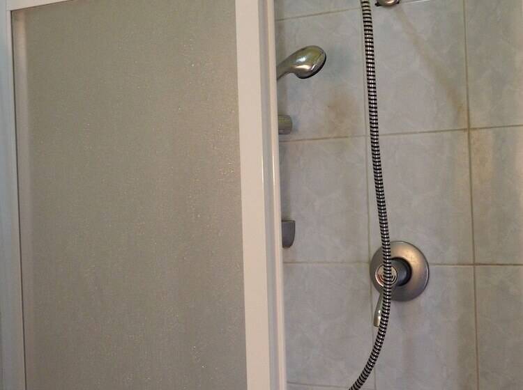 스탠다드 룸, Touring