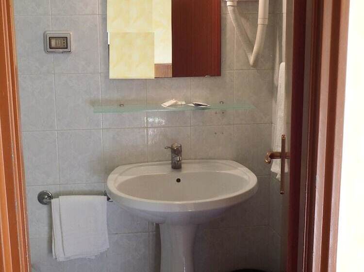 스탠다드 룸, Touring