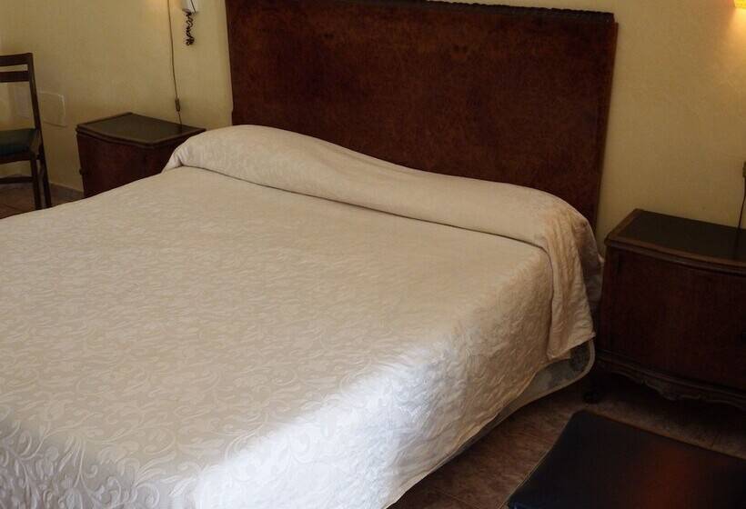 스탠다드 룸, Touring