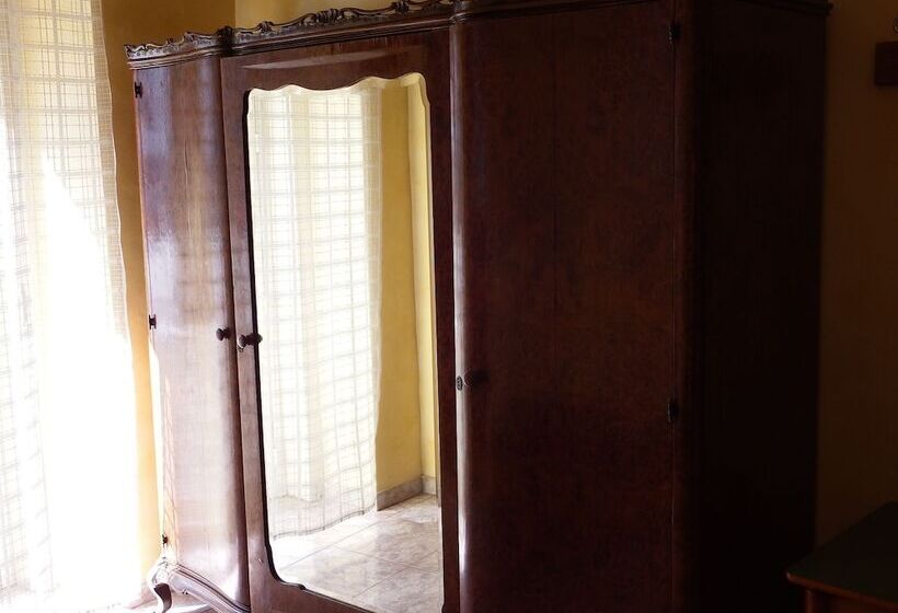 스탠다드 룸, Touring