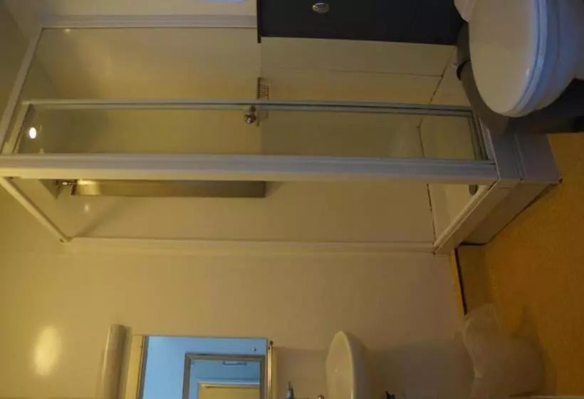 اتاق استاندارد چهار تخته, Yha Conwy
