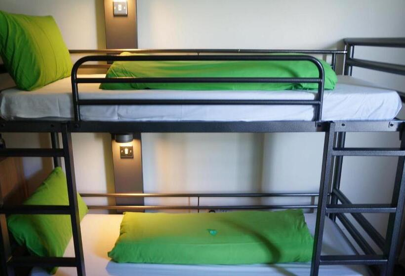 Pokój Czteroosobowy Standard, Yha Conwy