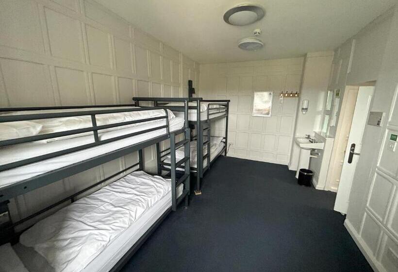 חדר סטנדרטי לארבעה עם חדר אמבטיה משותף, Yha Whitby