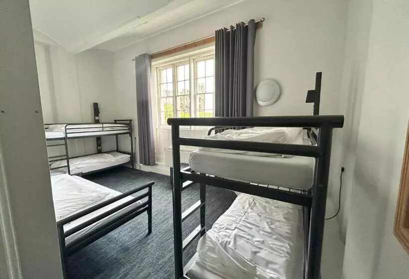 ルームシェアのワンベッド, Yha Whitby