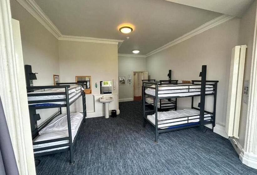 Кровать в Общей Комнате, Yha Whitby