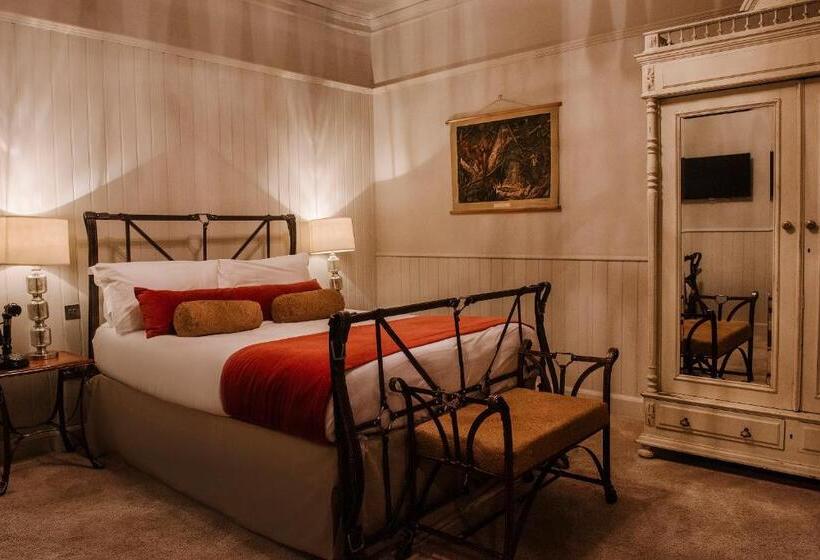 Номер Deluxe, Newton Hall