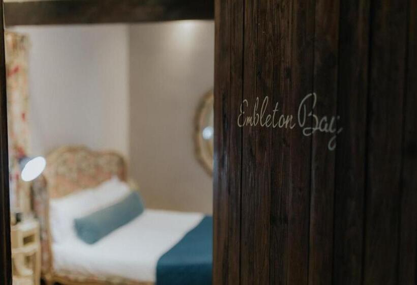 エクゼクティブルーム, Newton Hall