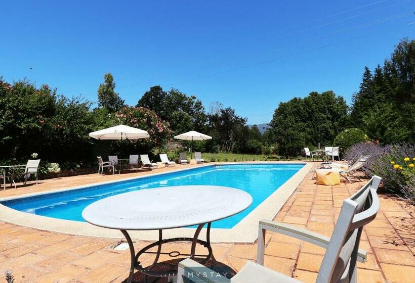 Апартаменты 2 Спальни, Casa De Abbades