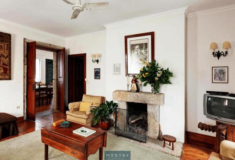 Апартаменты 2 Спальни, Casa De Abbades