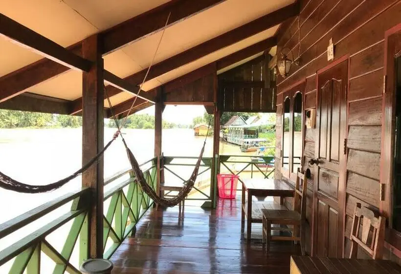ガーデンビュースタンダードルーム, Somphamit Guesthouse