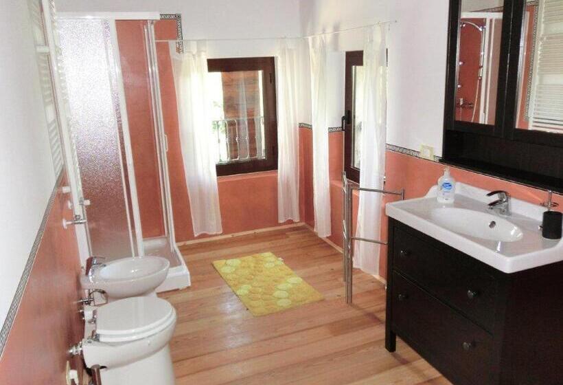 דירת פנטהאוז 1 חדרי שינה, B&b Villa Bornancini