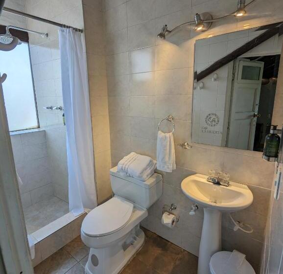 Habitación Estándar con Balcón, Posada Cafe La Huerta