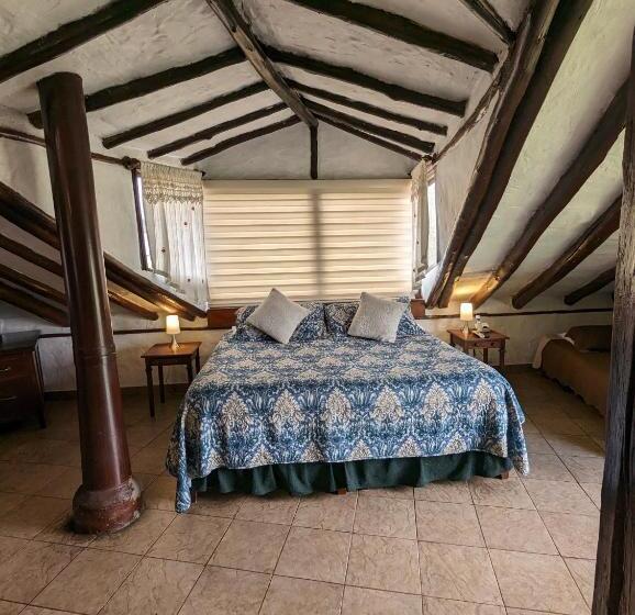 Habitación Estándar con Balcón, Posada Cafe La Huerta