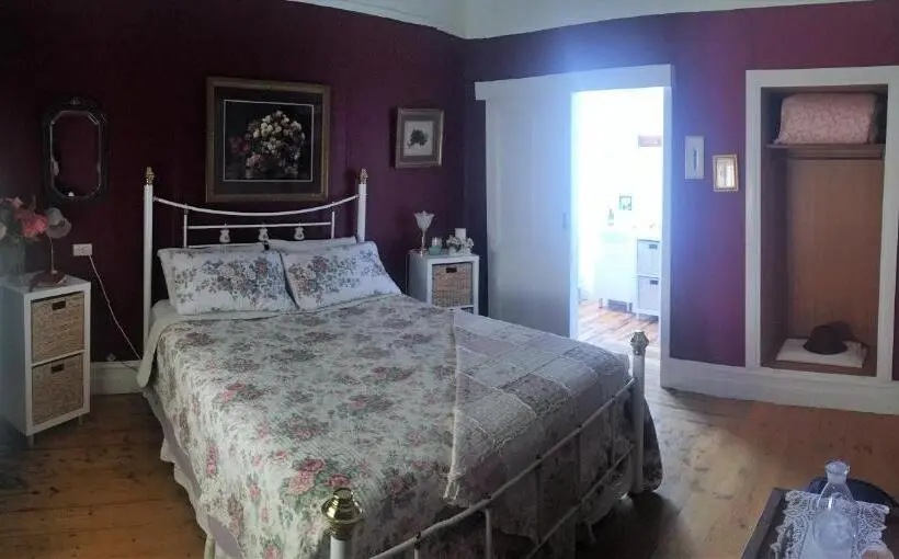 اتاق استاندارد, Ivy May Cottage