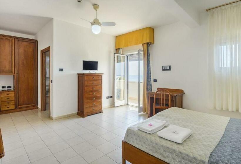 חדר סטנדרט, Dei Bizantini & Villaggio Campo Dei Messapi