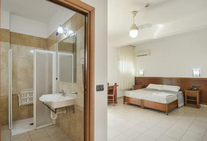 חדר סטנדרט, Dei Bizantini & Villaggio Campo Dei Messapi