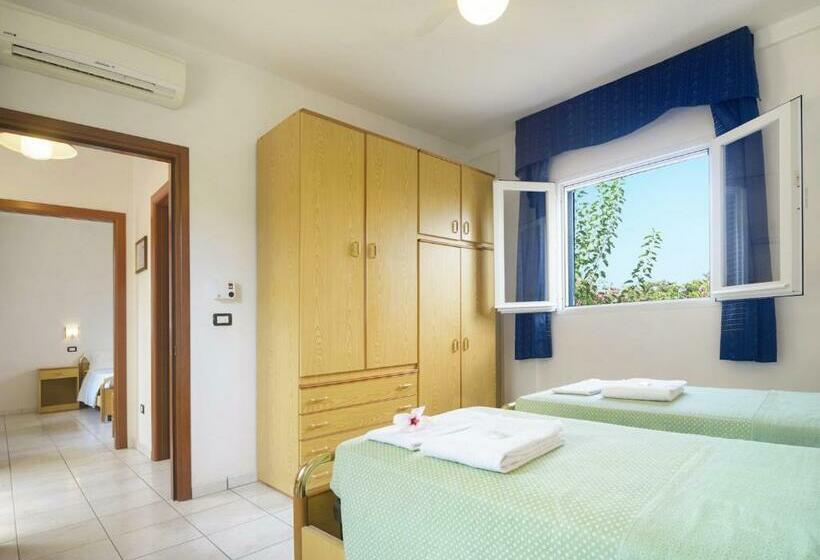 בונגלו משפחתי, Dei Bizantini & Villaggio Campo Dei Messapi