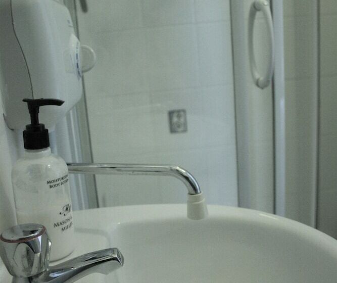 Habitació Basic, Wayfarer Guest House