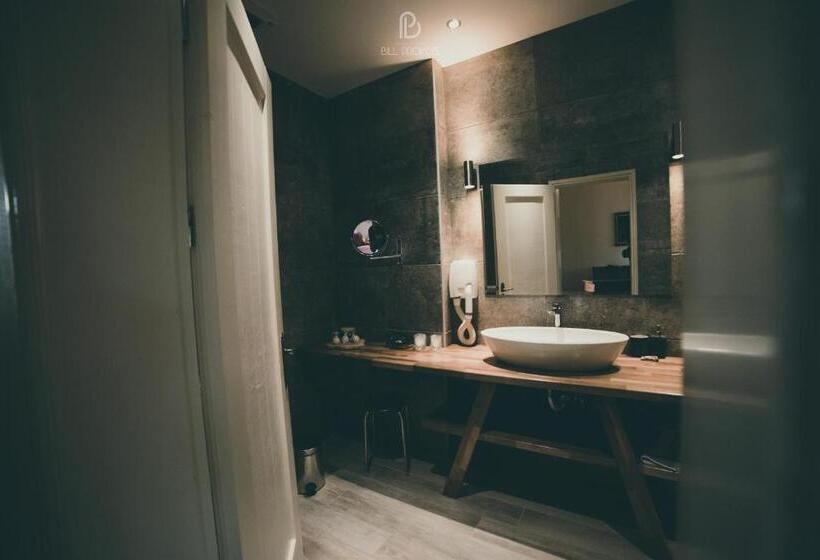 סוויטת ג'וניור נוף הרים, Bourazani Wild Life Resort