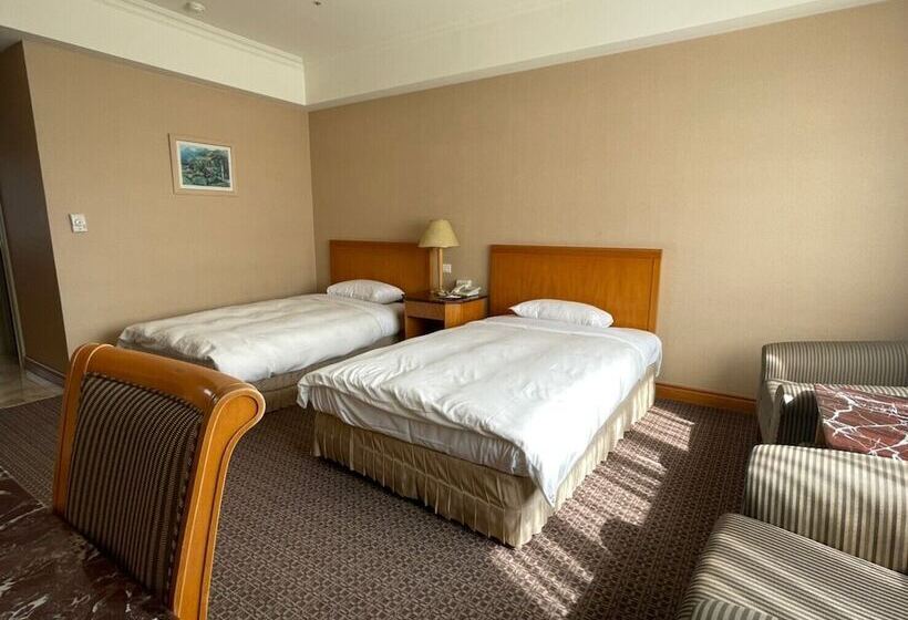 اتاق استاندارد, Chuto Plaza