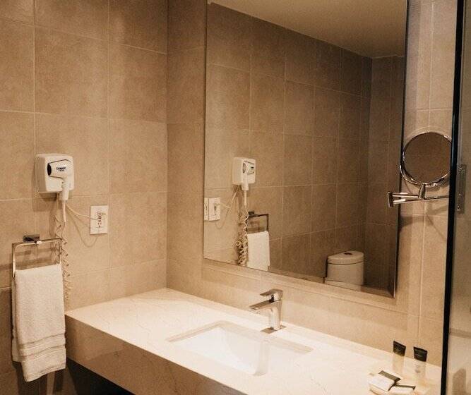 اتاق استاندارد, Crown Victoria