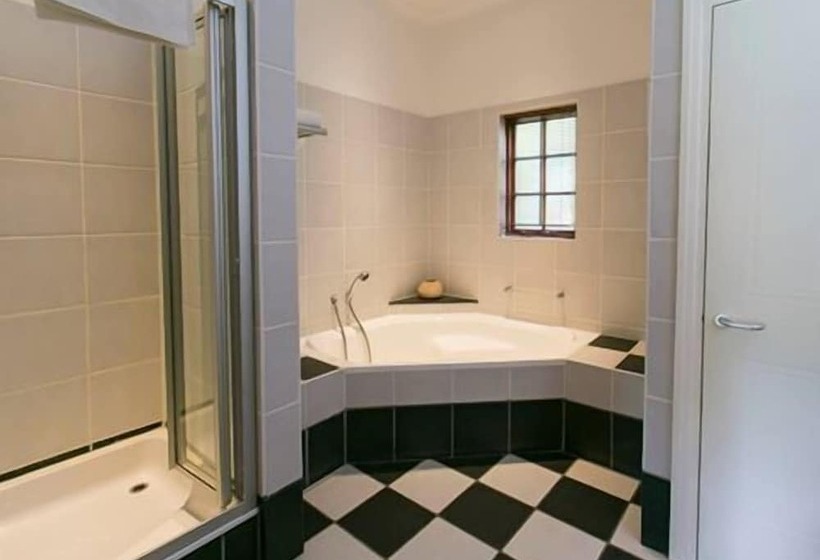 חדר סופריור, Hlangana Lodge