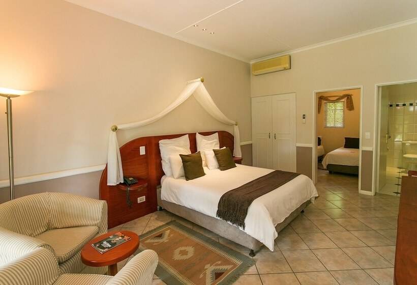 Family Suite, Hlangana Lodge